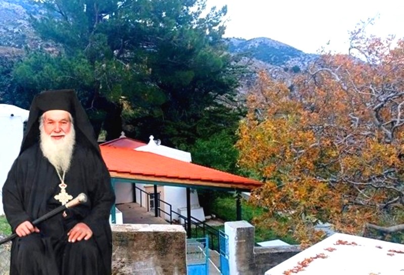 Ο Γέροντας Ιωαννίκιος Ανδρουλάκης και το Ξωκλήσι του Τιμίου Προδρόμου με το Αγίασμα